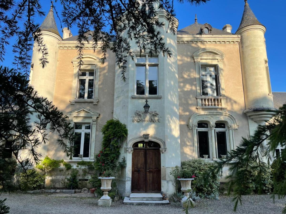 Le Chateau De Leugny Oiron ภายนอก รูปภาพ