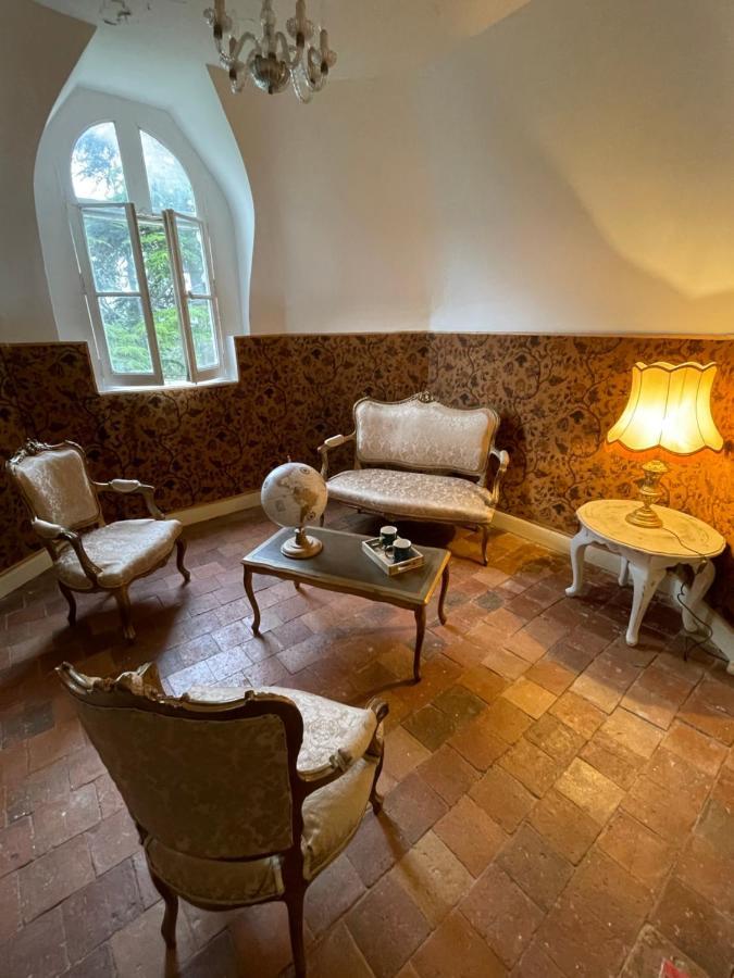Le Chateau De Leugny Oiron ภายนอก รูปภาพ