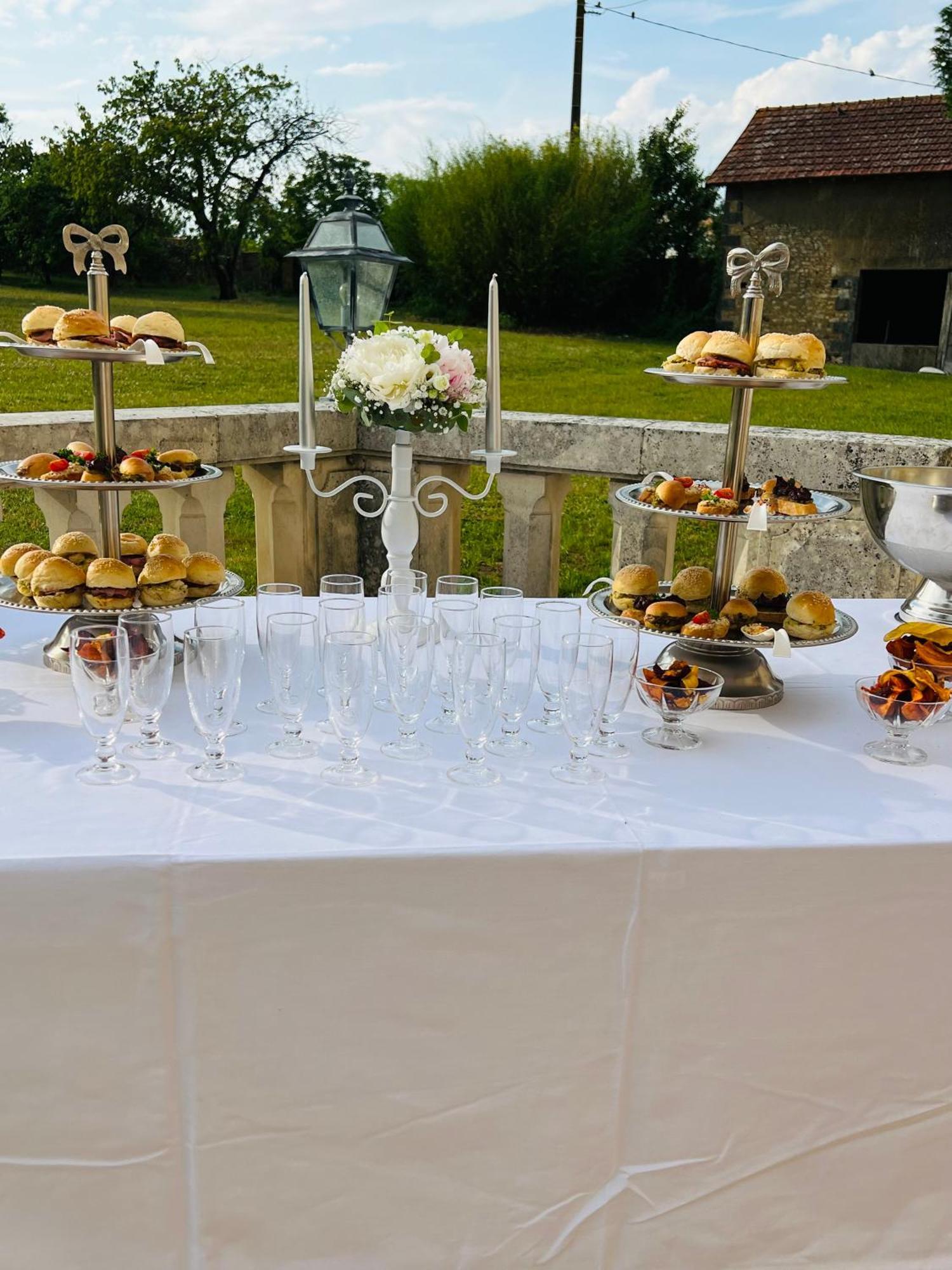 Le Chateau De Leugny Oiron ภายนอก รูปภาพ